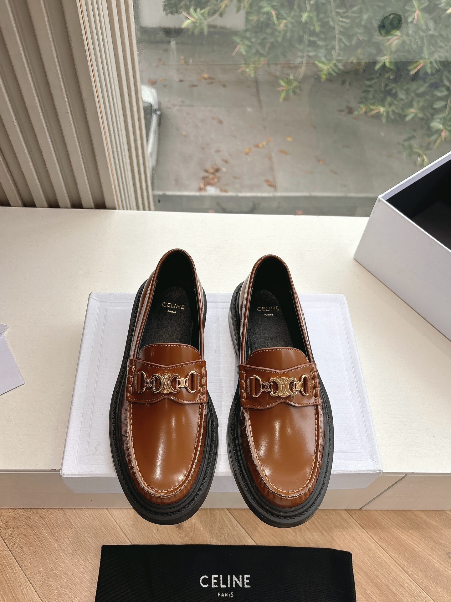 Women Top Quality C*eline shoes