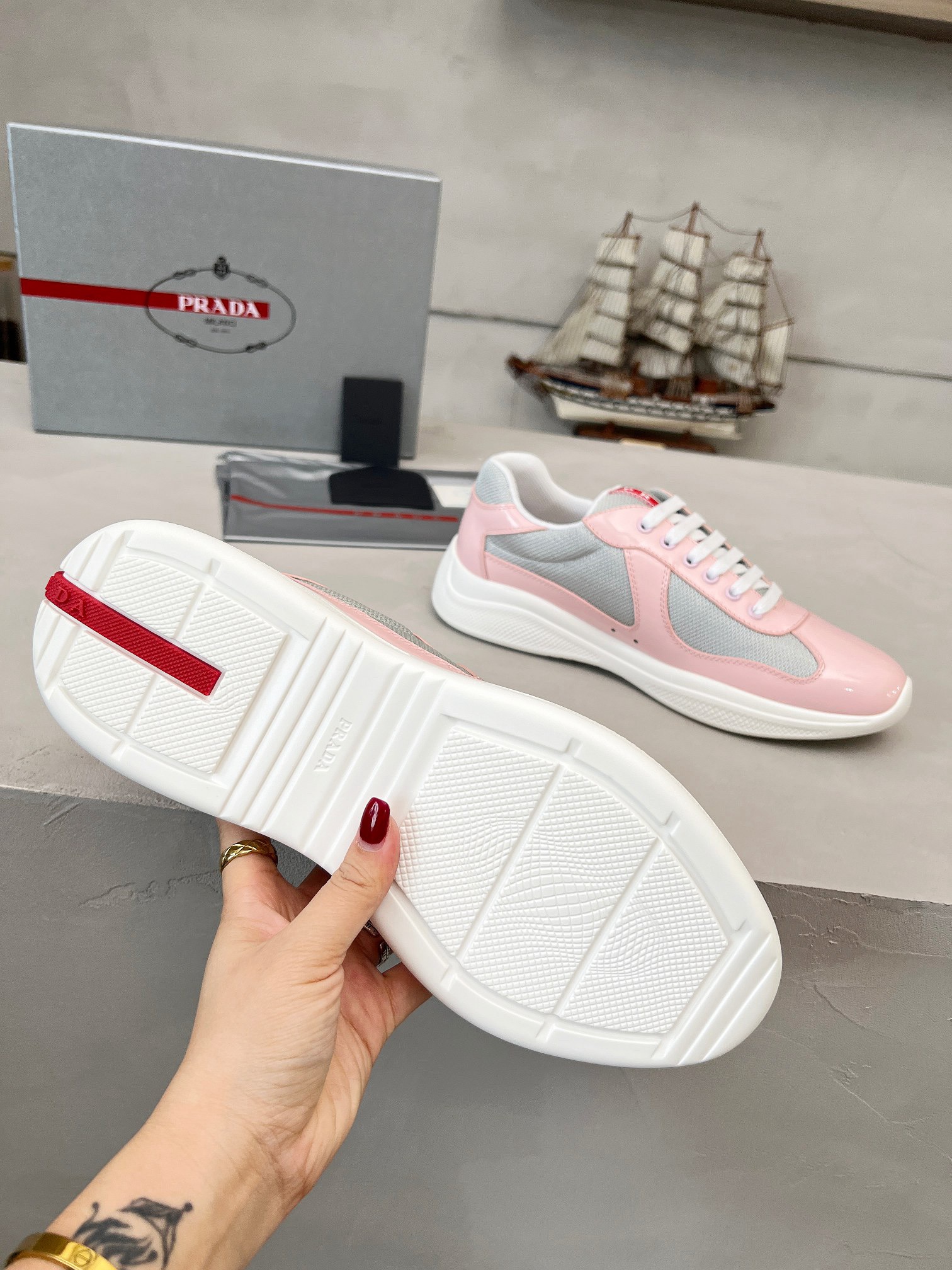 Women Men Top Quality P*rada shoes