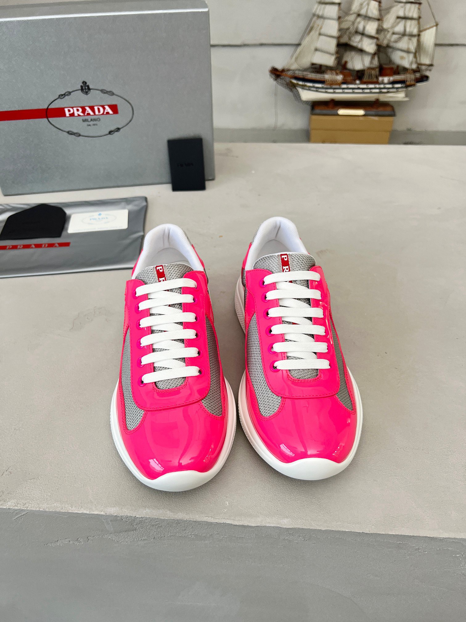 Women Men Top Quality P*rada shoes