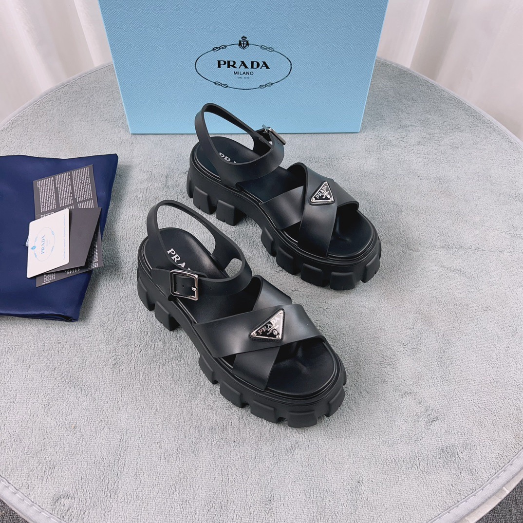 Women Top Quality P*rada shoes