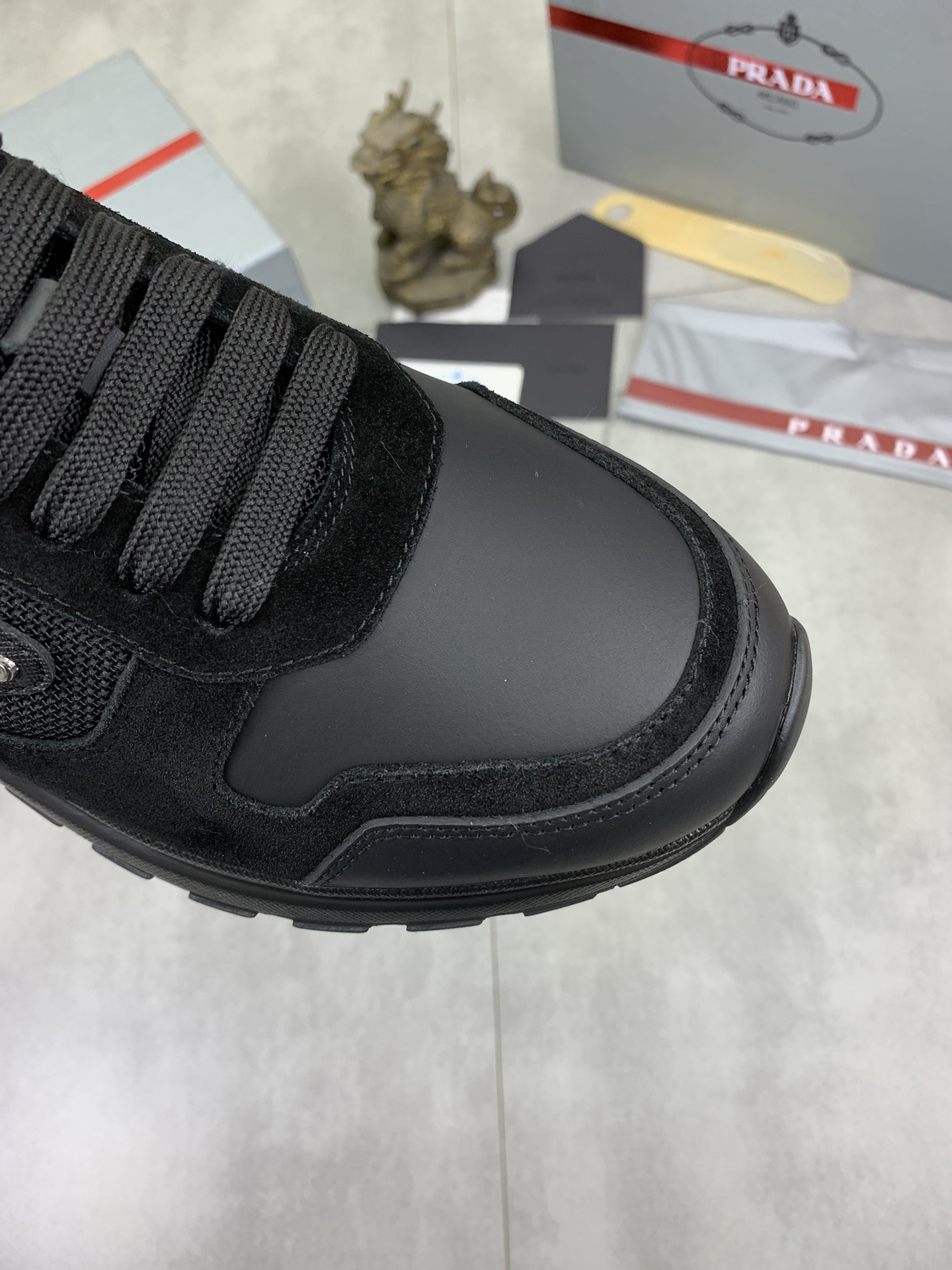 Women Men Top Quality P*rada shoes