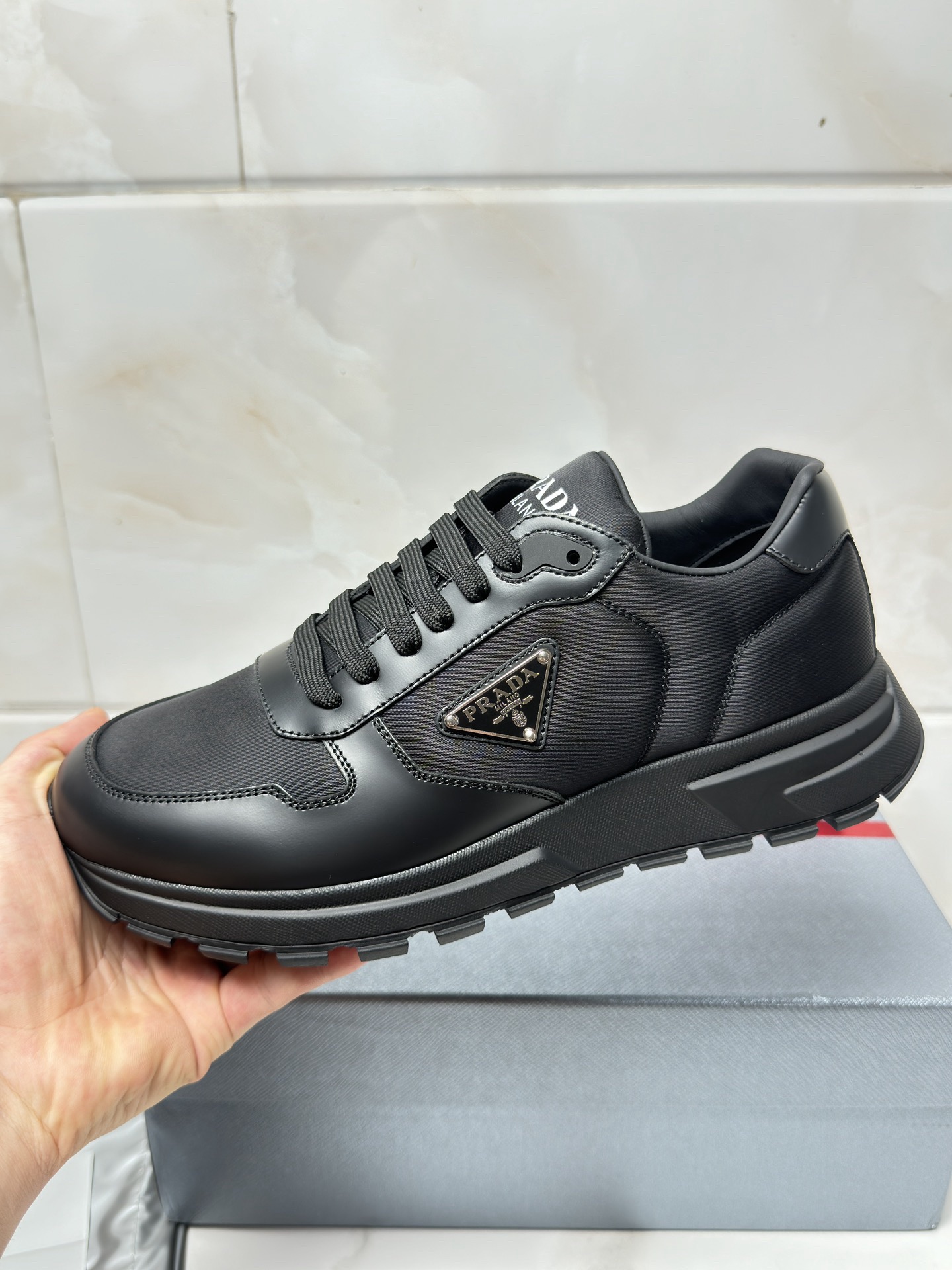 Women Men Top Quality P*rada shoes