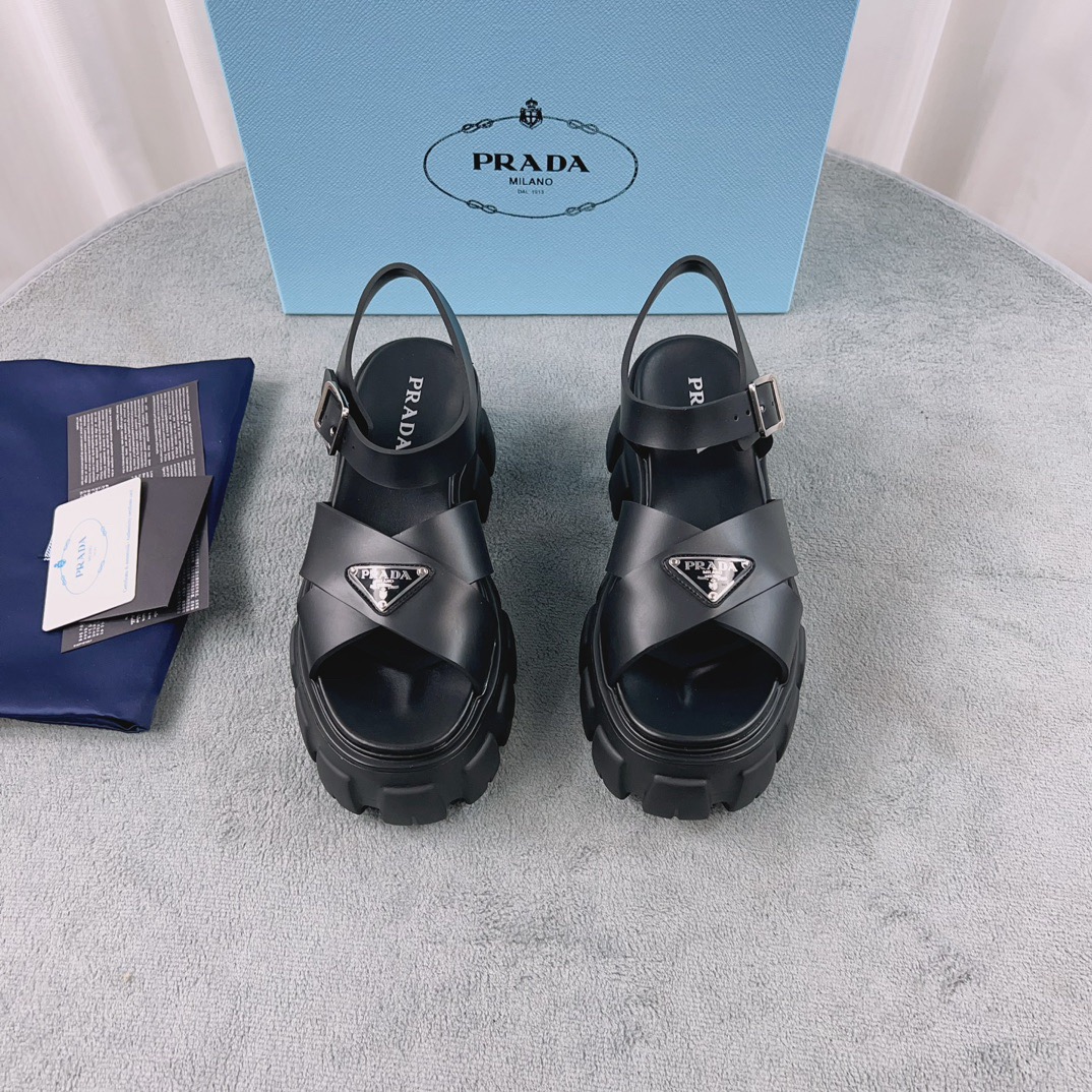 Women Top Quality P*rada shoes