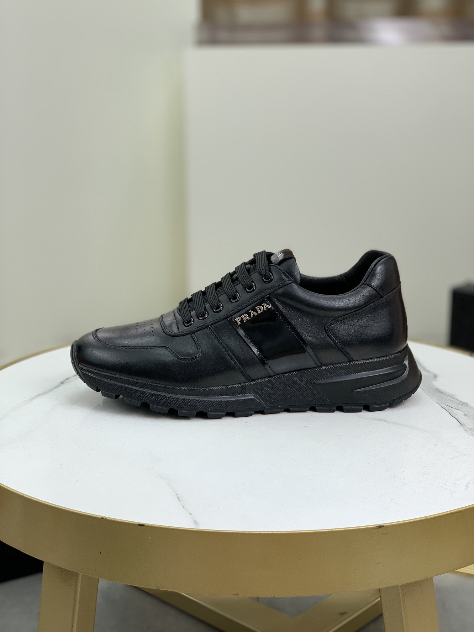 Women Men Top Quality P*rada shoes