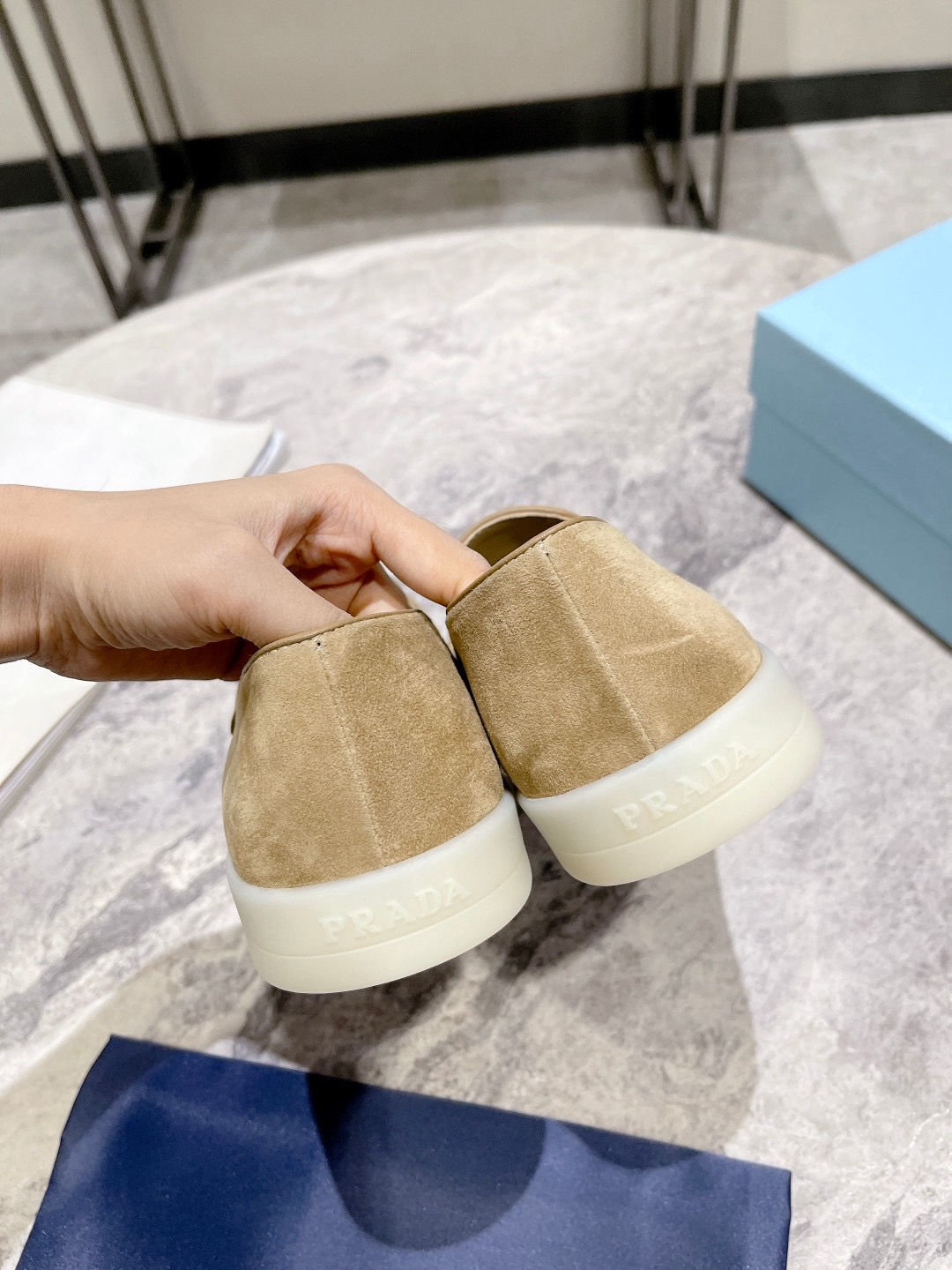 Women Men Top Quality P*rada shoes