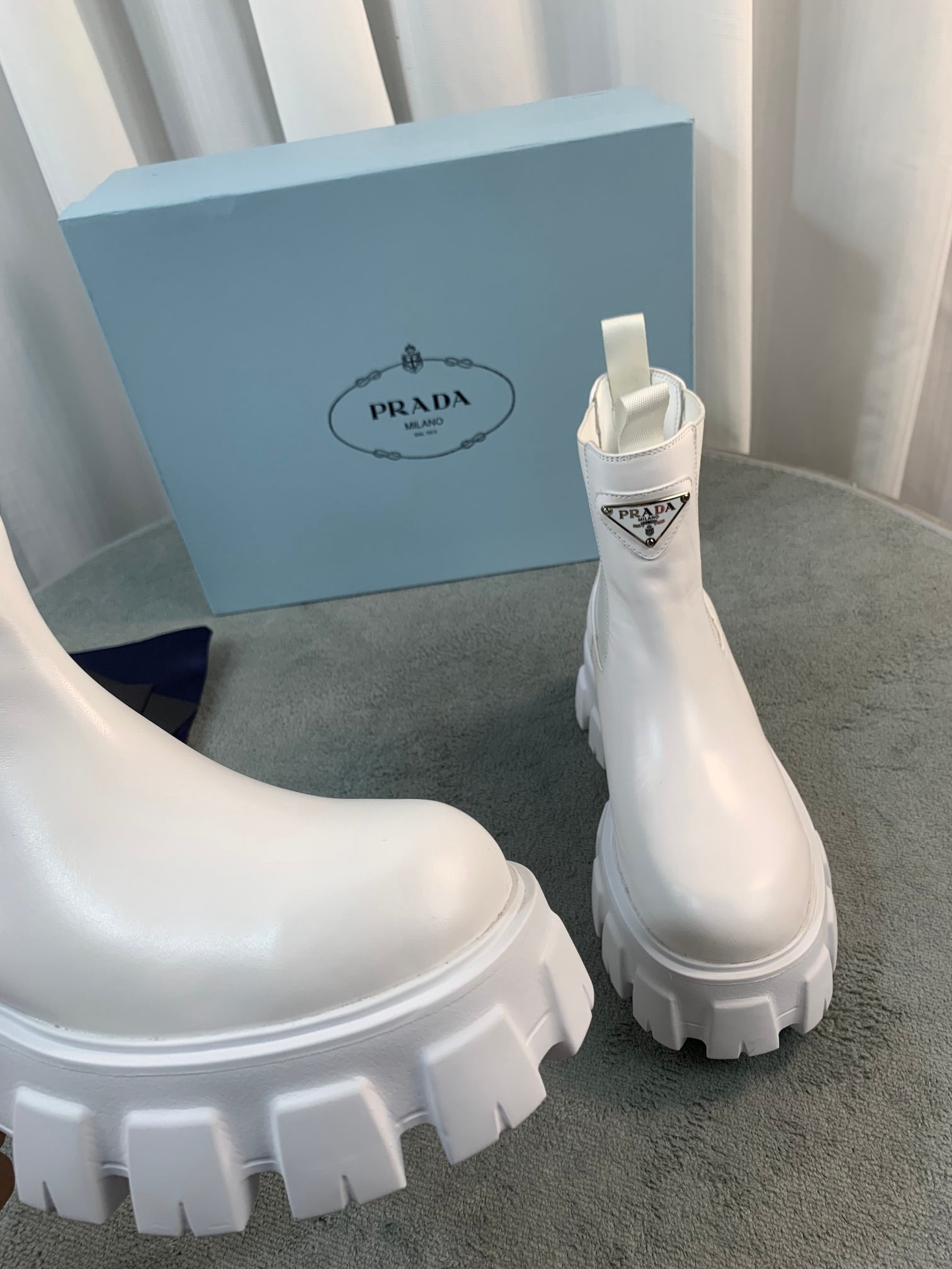 Women Men Top Quality P*rada shoes