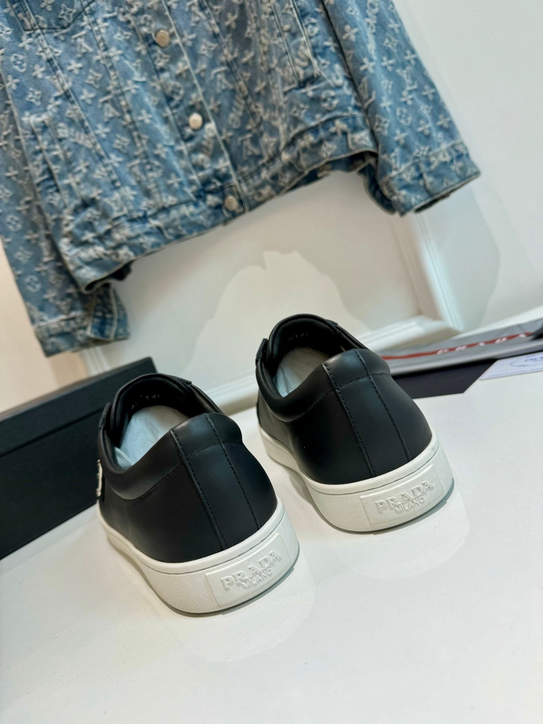 Women Men Top Quality P*rada shoes