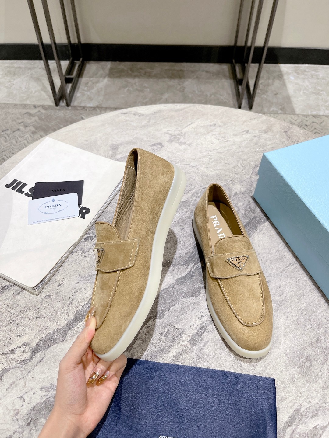 Women Men Top Quality P*rada shoes