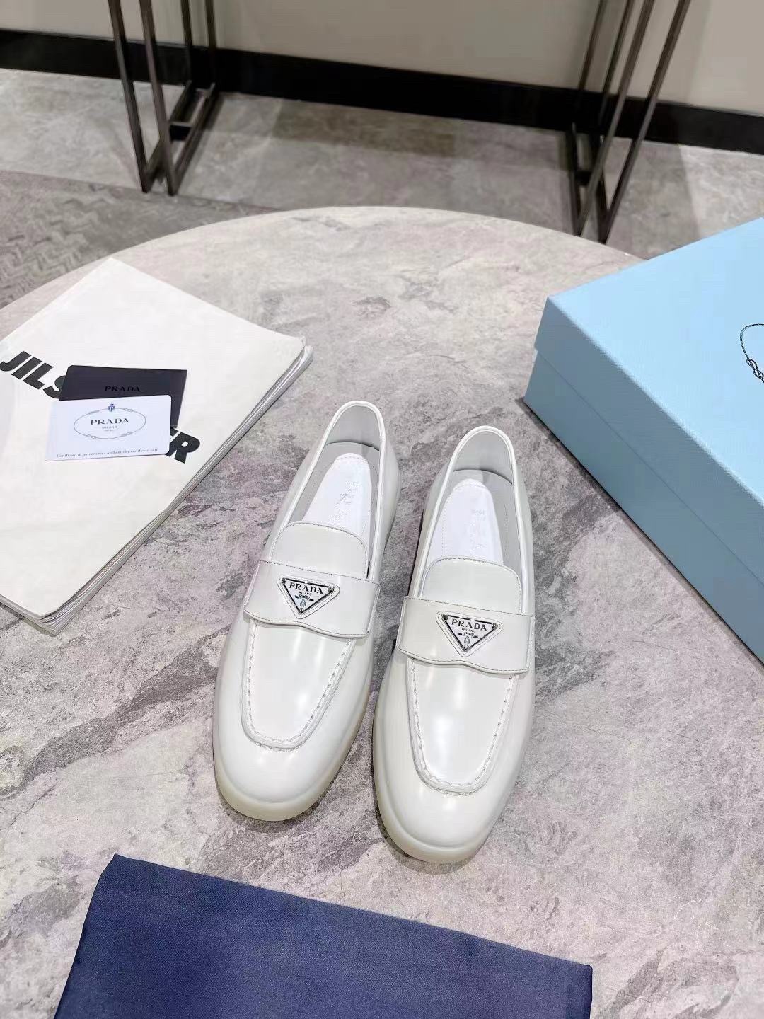 Women Men Top Quality P*rada shoes