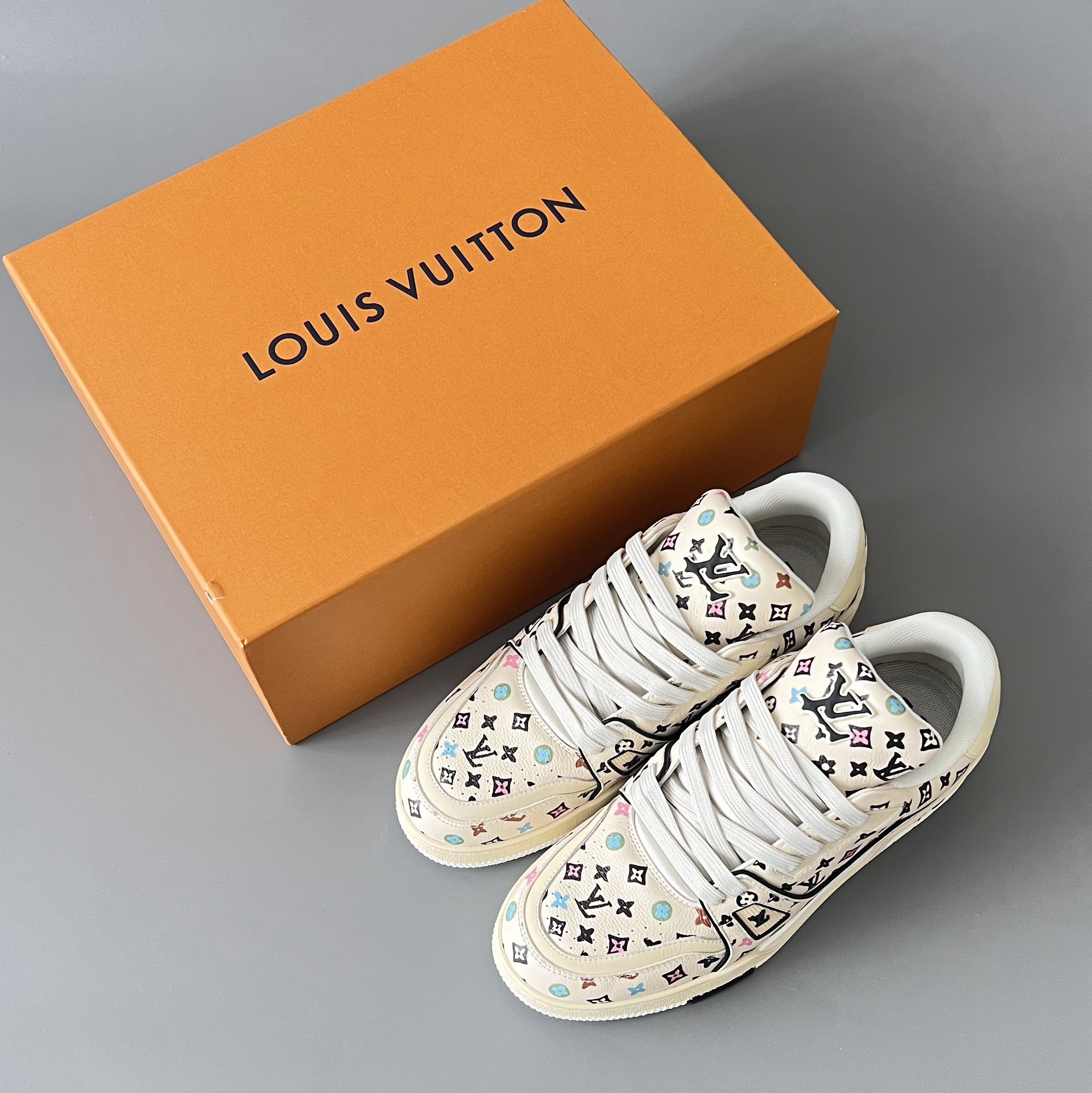 Men L*ouis V*uitton Top Sneaker L*V Trainer size 38-46