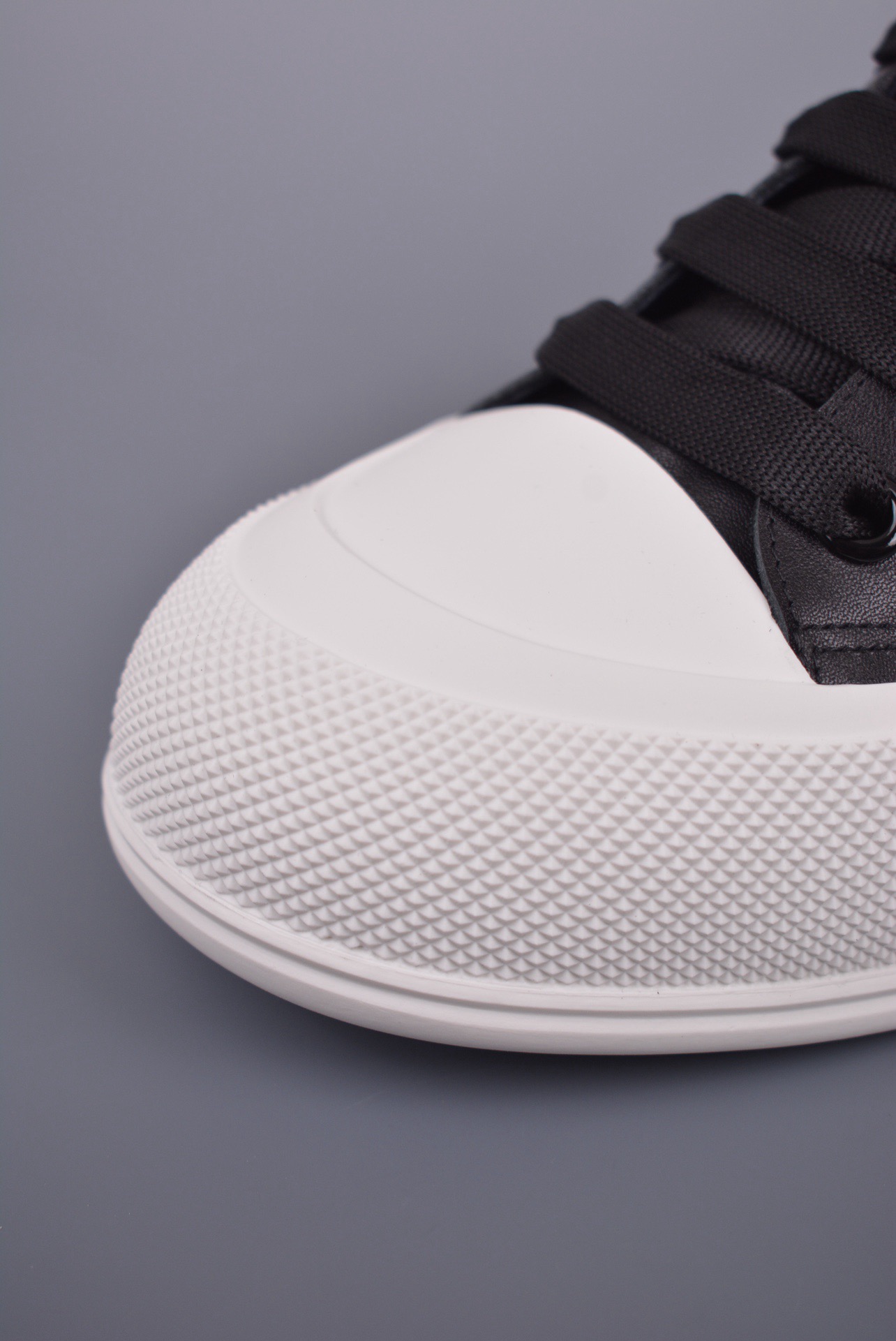 Men Women size 35-45 A*lexander M*cqueen Sneaker Top Quality 1:1