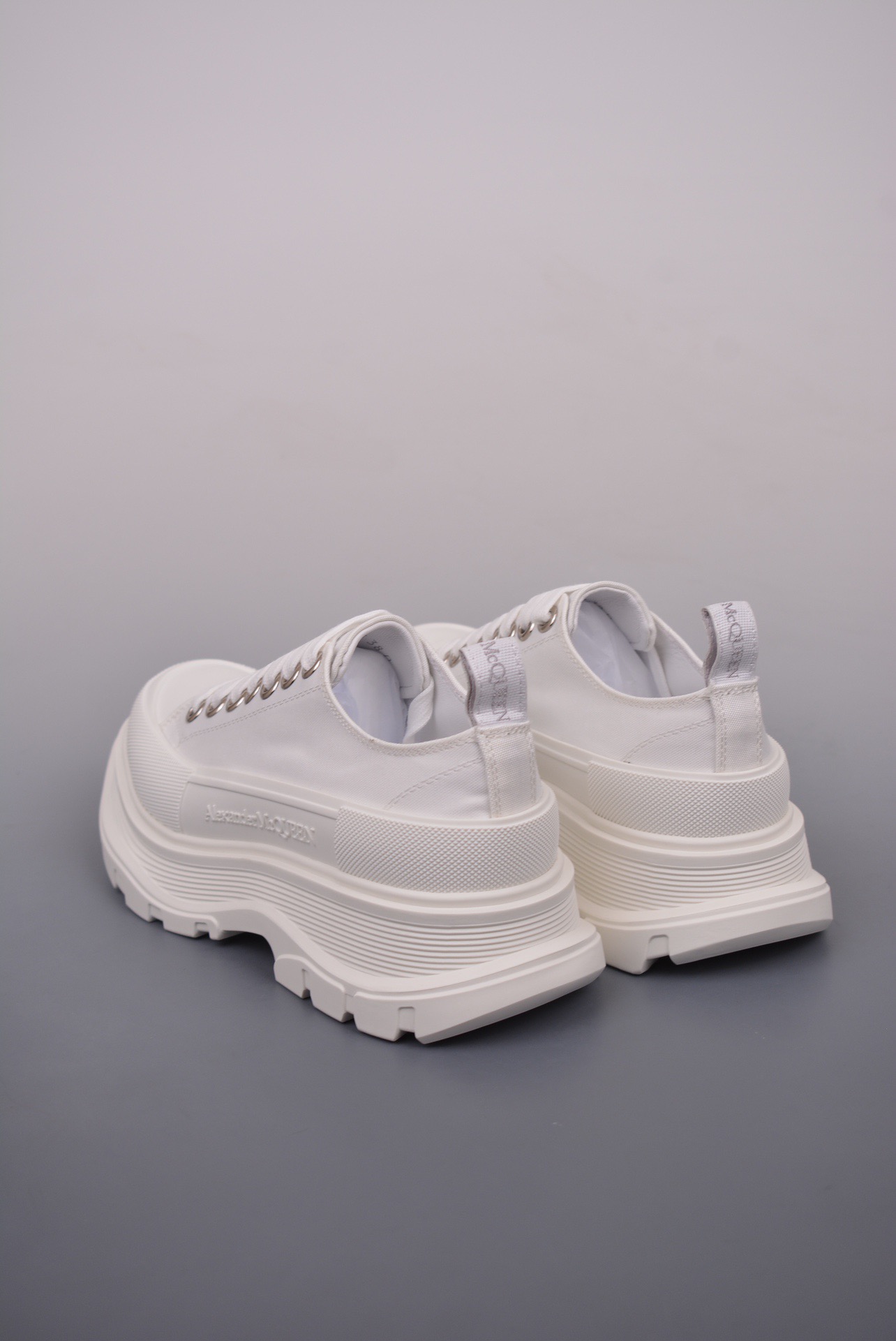 Men Women size 35-45 A*lexander M*cqueen Sneaker Top Quality 1:1