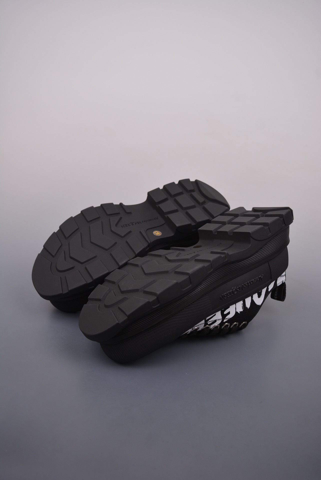 men women size 35-45 A*lexander M*cqueen Sneaker Top Quality 1:1