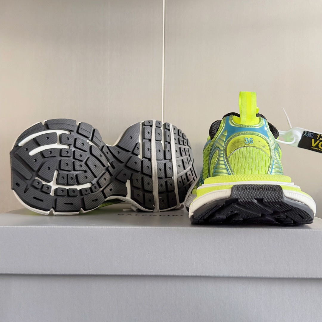 WOMEN SIZE 35-39 Men SIZE 39-45 B*alenciaga Sneaker Top quality 1:1