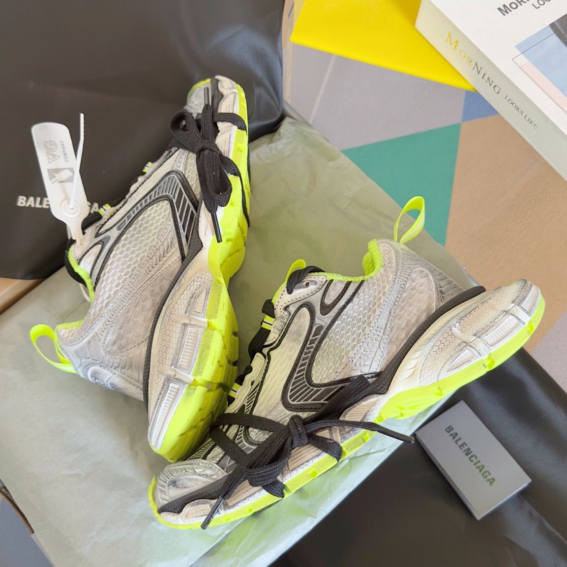 WOMEN SIZE 35-39 Men SIZE 39-45 B*alenciaga Sneaker Top quality 1:1