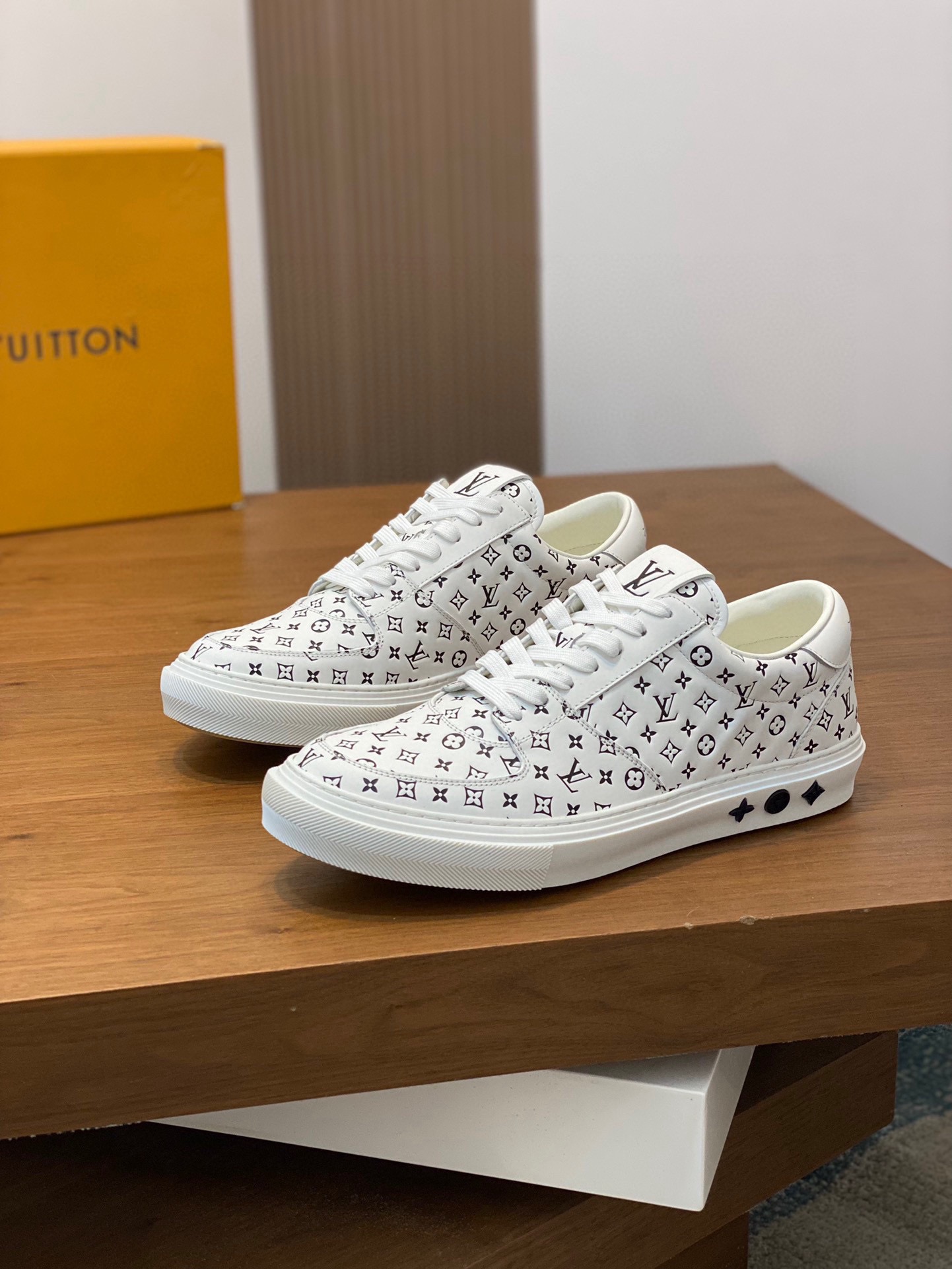 Men L*ouis V*uitton Top Sneaker L*V Shoes