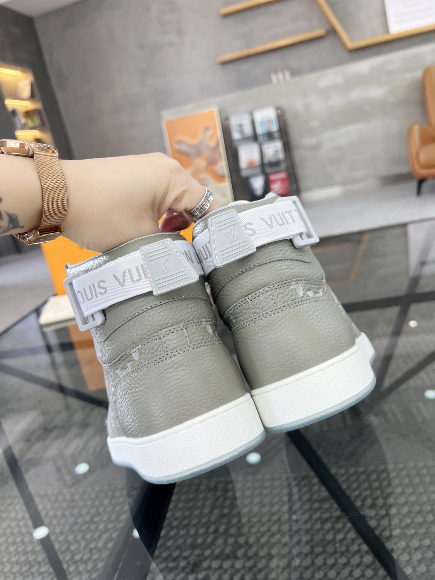 Men L*ouis V*uitton Top Sneaker L*V Shoes