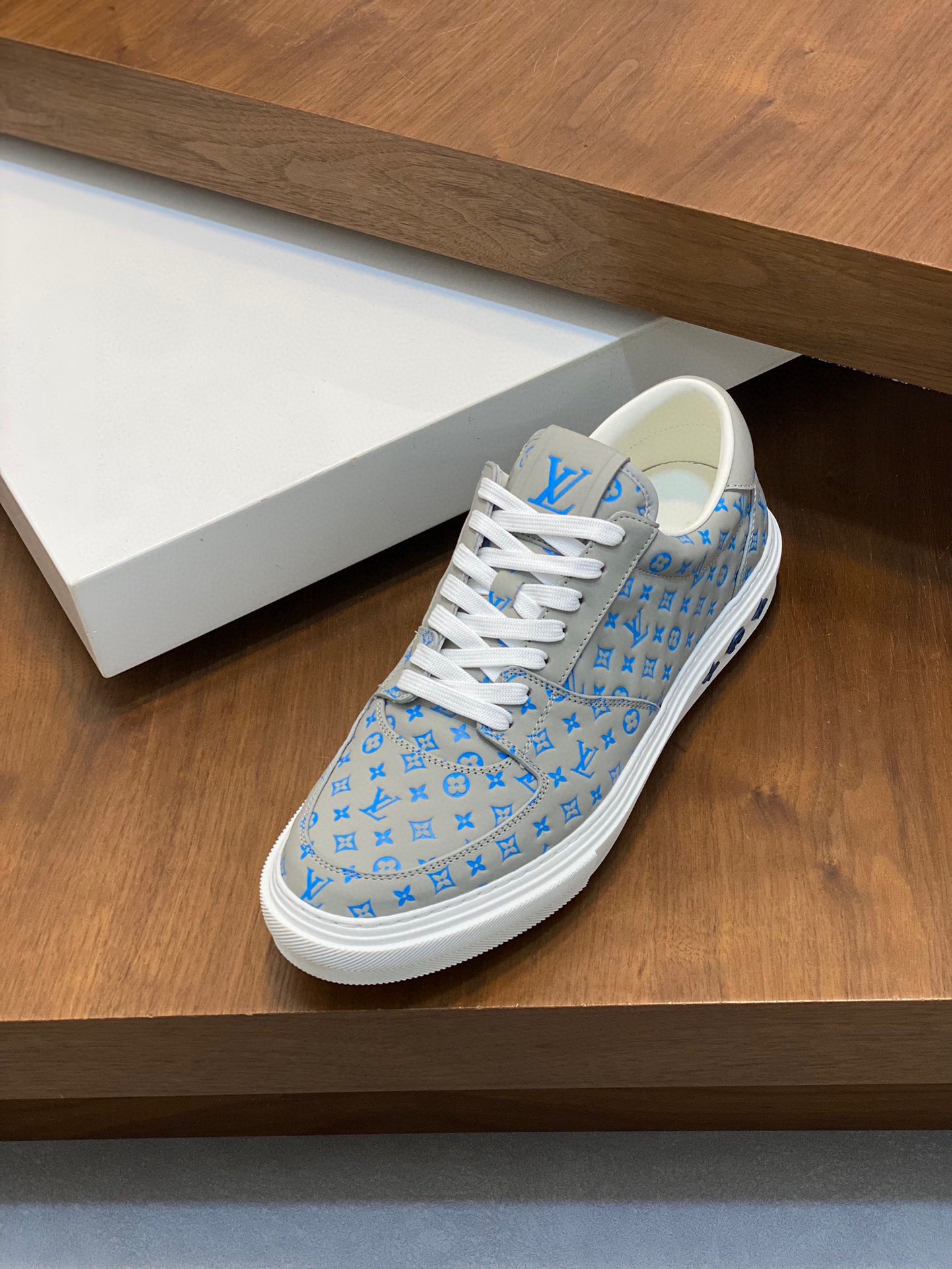 Men L*ouis V*uitton Top Sneaker L*V Shoes